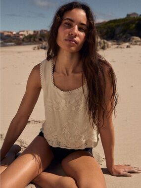 Zara Cream Crochet Tank Top Size Large NWT